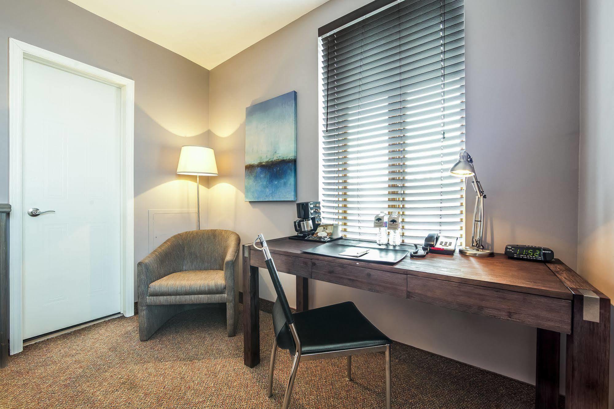 Auberge De La Fontaine Montreal Luaran gambar
